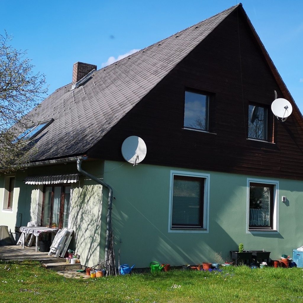 Liebevoll gepflegtes Wohnhaus mit viel Wohnraum in ruhiger Lage (2373)