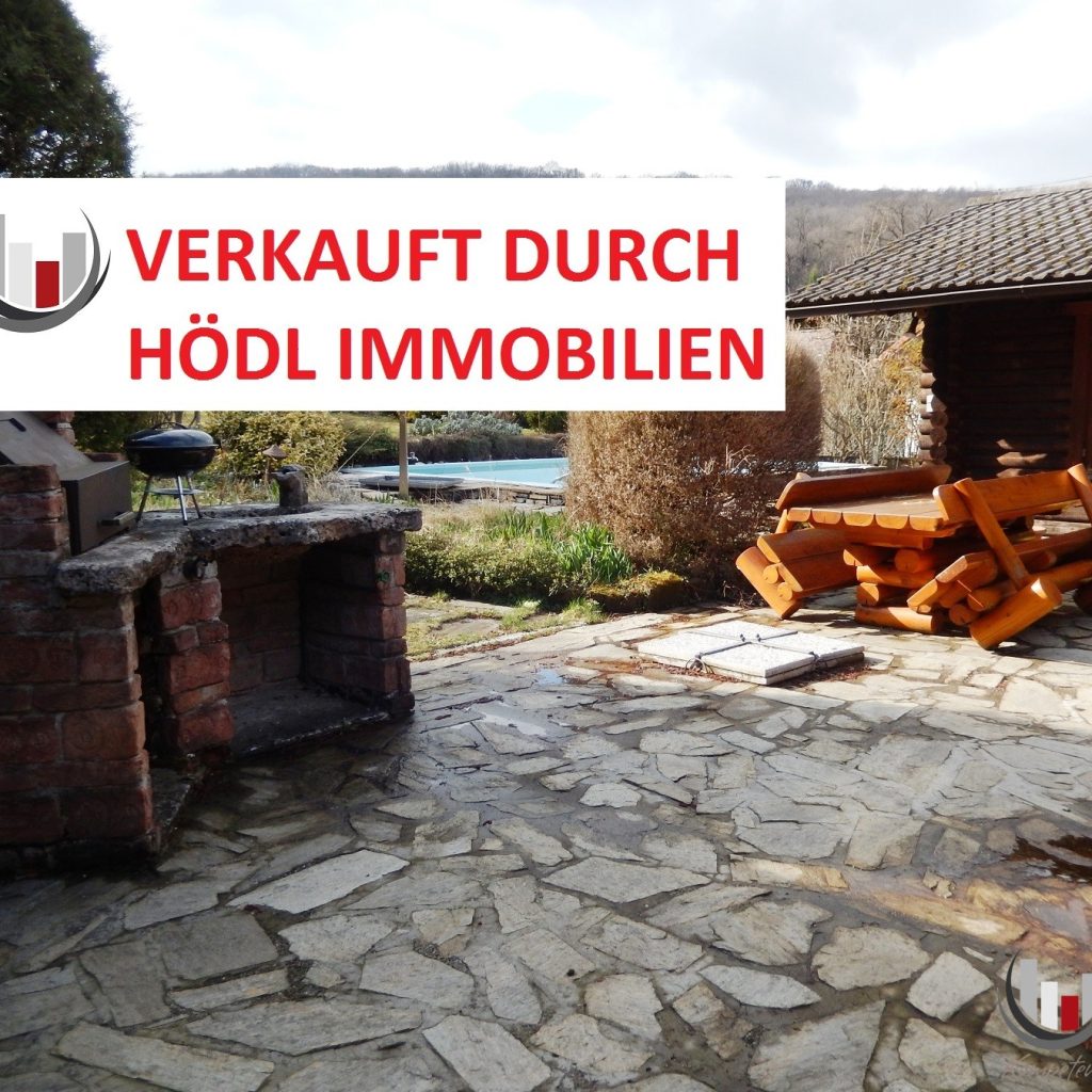 VERKAUFT! Traumruhelage: Idyllisches Elk – Holzmassivhaus in Sackgassenlage am Waldrand nähe Wien (2284)