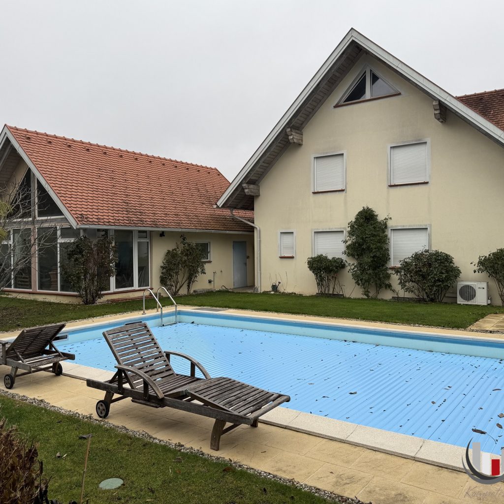 Großzügiges gediegenes Architektenhaus im feinen Grazer Bezirk Andritz (2410)